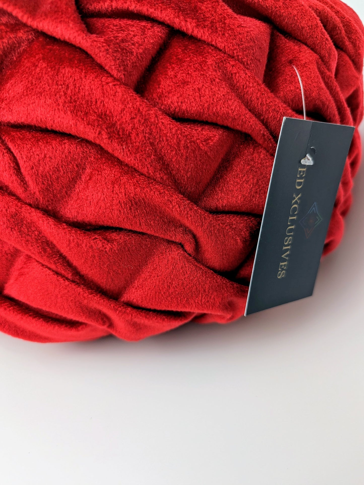 VEDX Round Throw Pillows